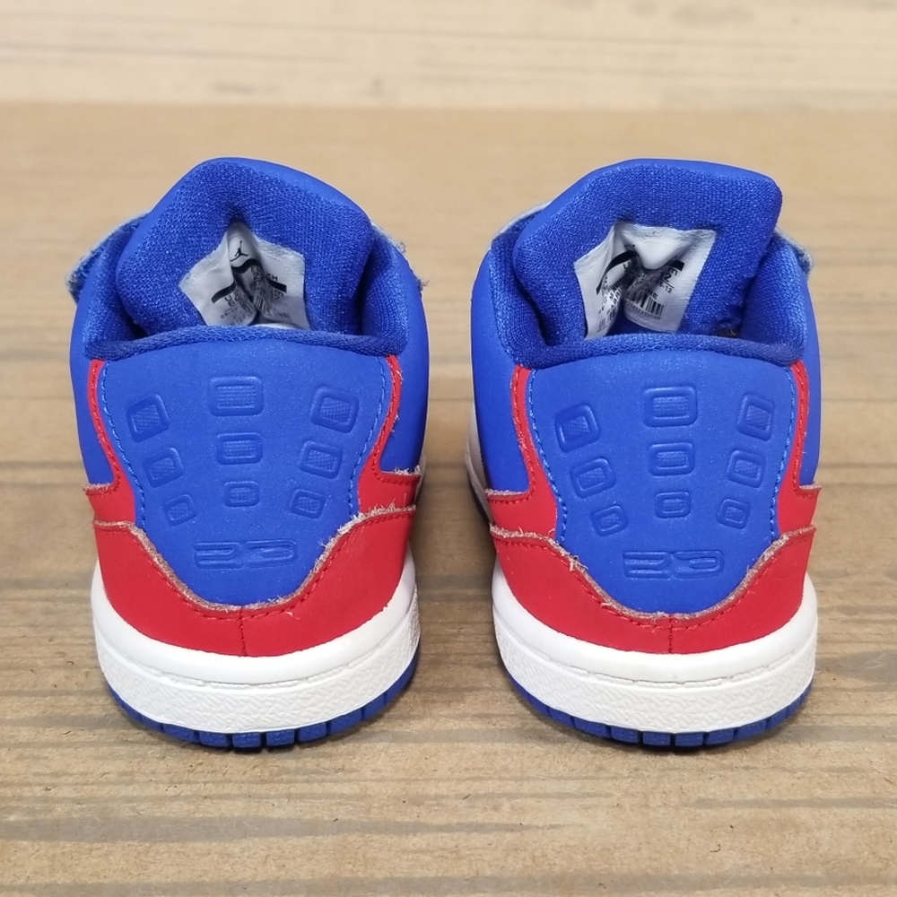 ***SOLD***Nike Jordan Sneakers Kids Size 6C - Picture 6 of 8